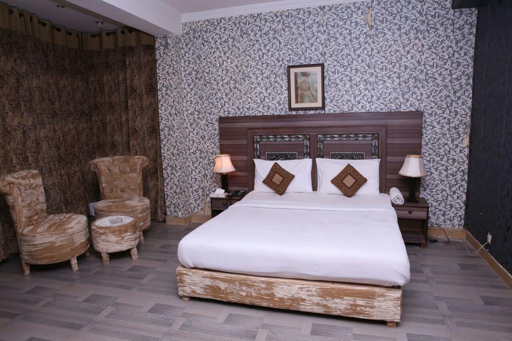 Safari Hotel Upper Mall Lahore Exterior photo